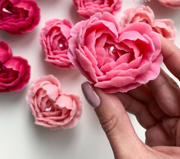 D.Pink heart flower candle - Image 2