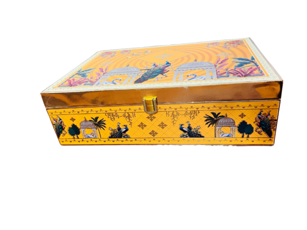 Pichwai Art Hamper box with 4 printed salsa jars & 8 Cavity (14x10x4 Inches) - Image 4