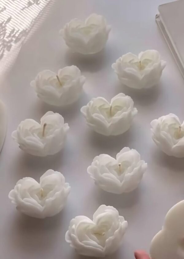 Heart Flower Candle