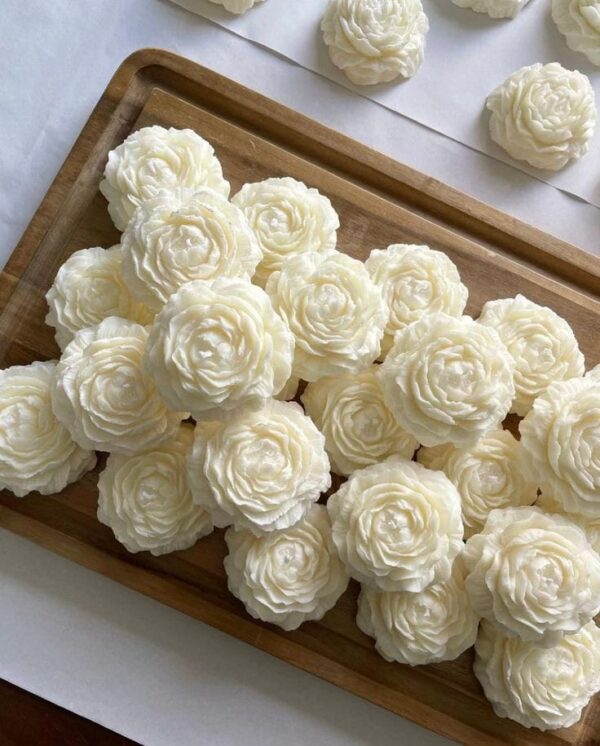 Peony Flower Candle