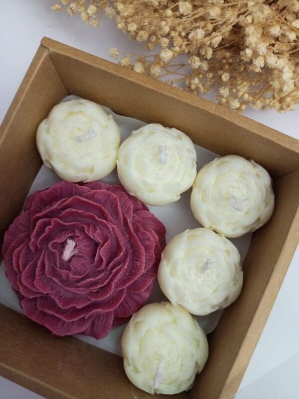 Peony Flower Candle - Image 2